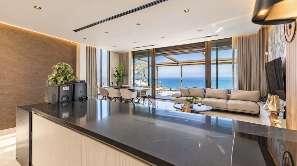 Kitchen area